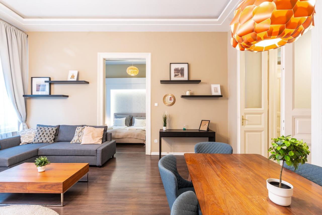 Spacious Luxury Apartment At The Heart Of 布达佩斯 外观 照片