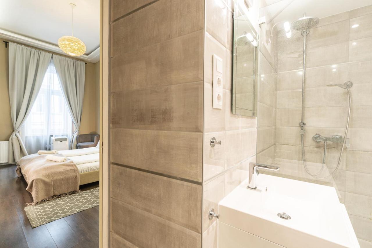 Spacious Luxury Apartment At The Heart Of 布达佩斯 外观 照片